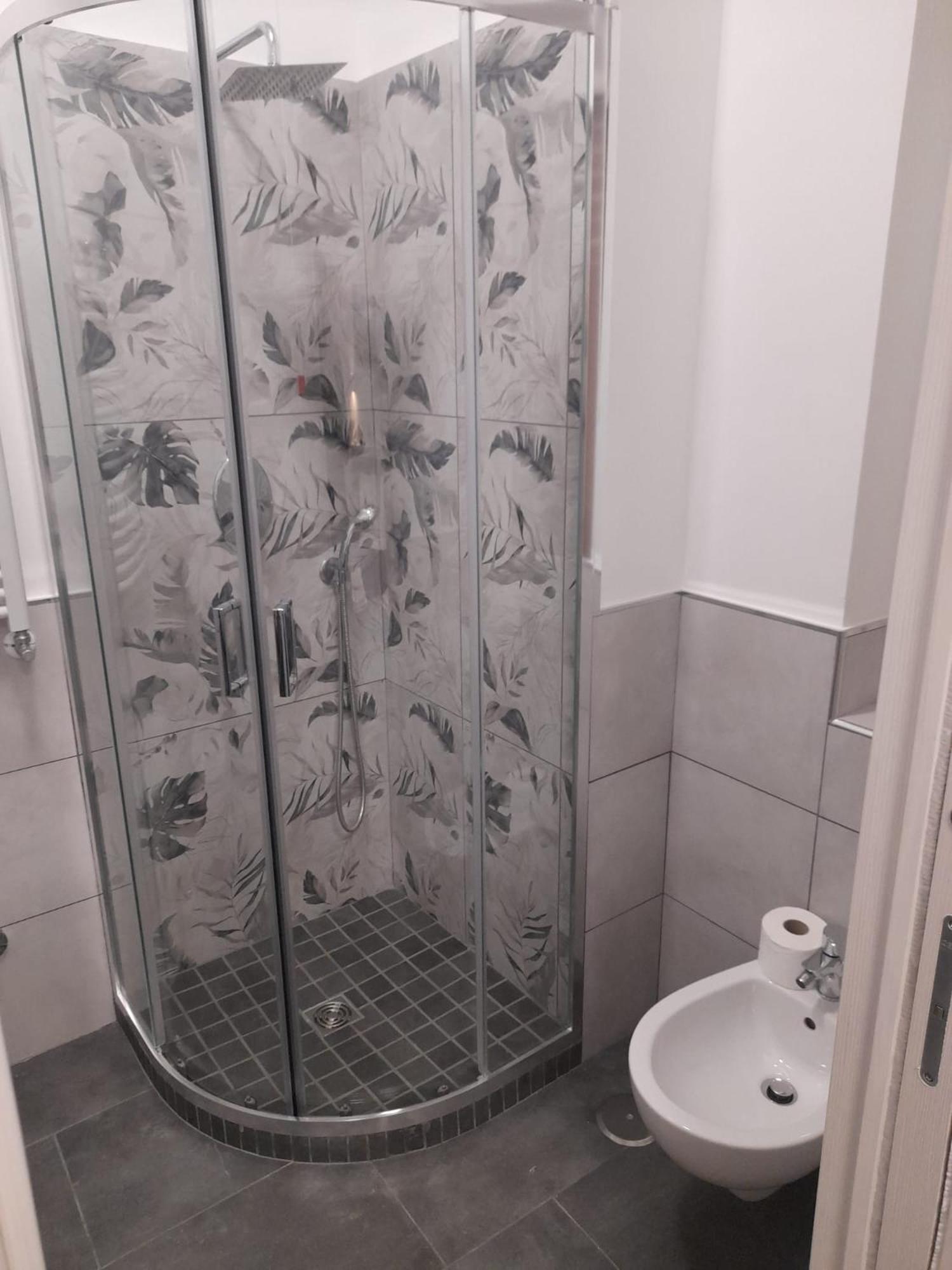 Mom'S House Vomero Наполи Екстериор снимка
